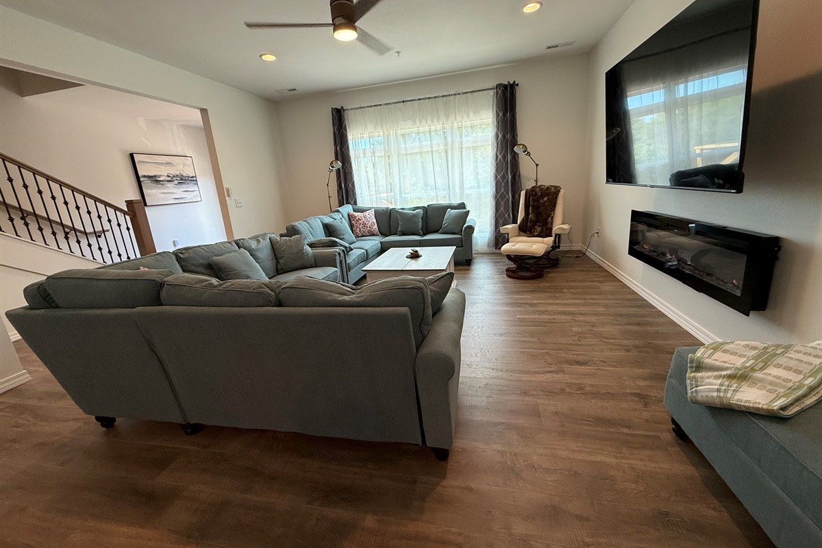 Seating for 12 plus a massage chair for after those long walks