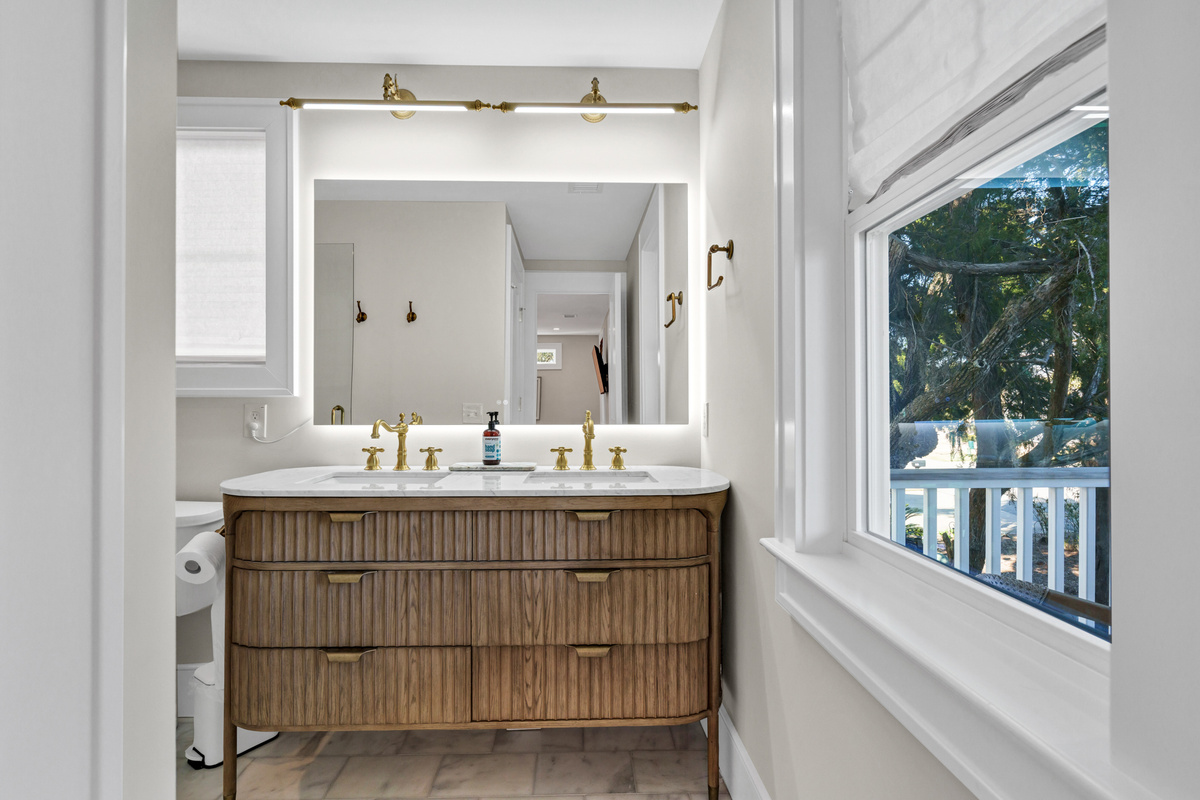 Double Vanity in Private Bath, Tile Floors