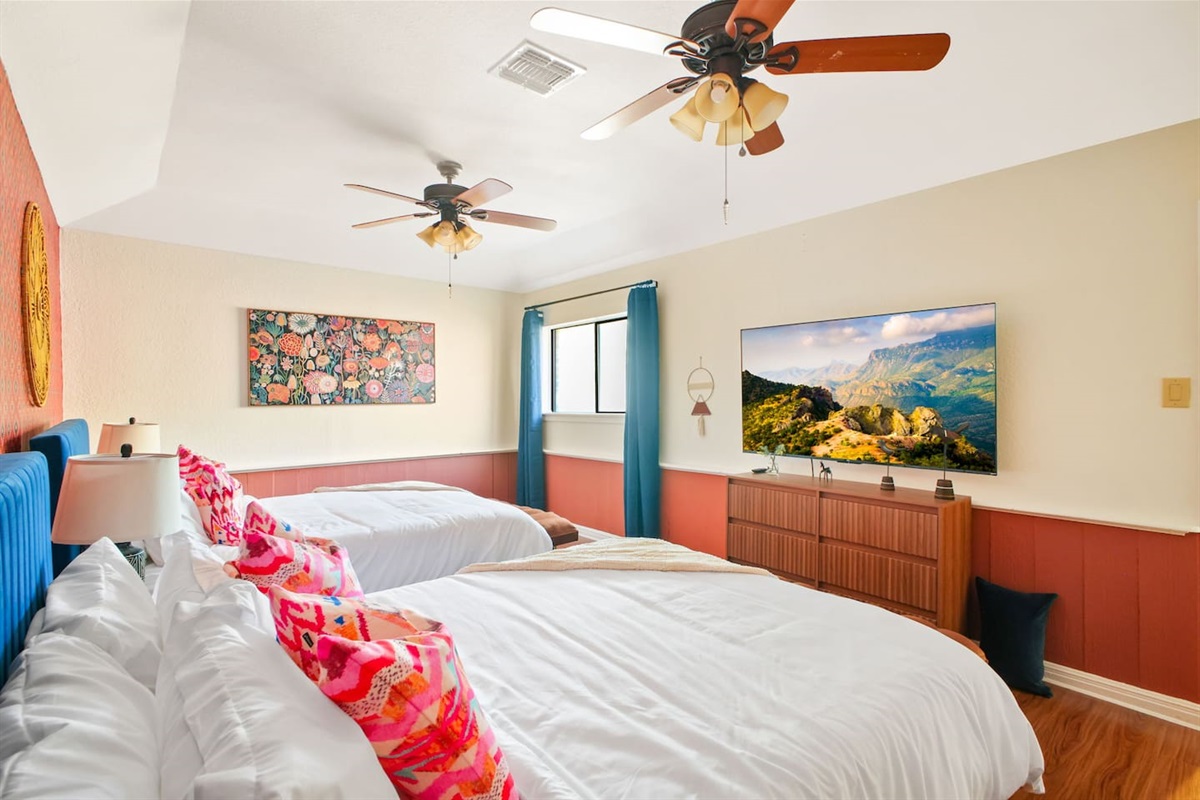  Perfect for kids, cousins, or friends traveling together.