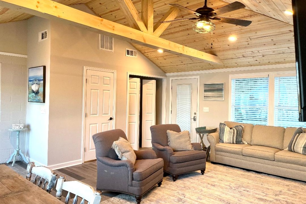 Second living area on the main floor