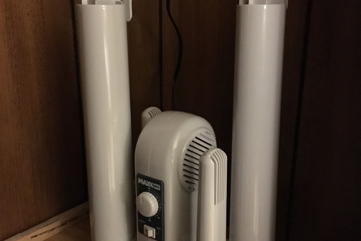 Boot and glove dryer to help you get through the cold winter days on the slopes