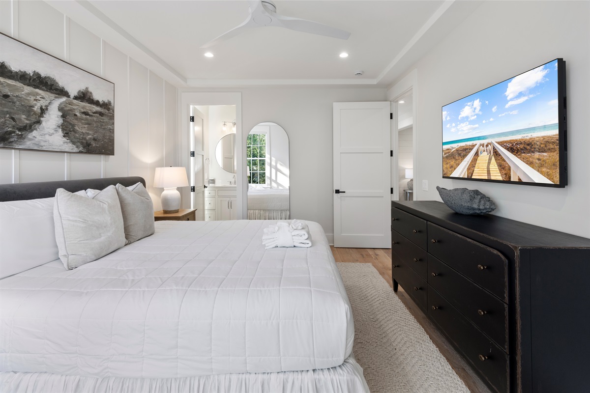 3rd Bedroom (2nd Floor)