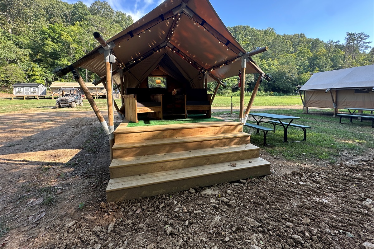 Book Leo today for a perfect weekend getaway!