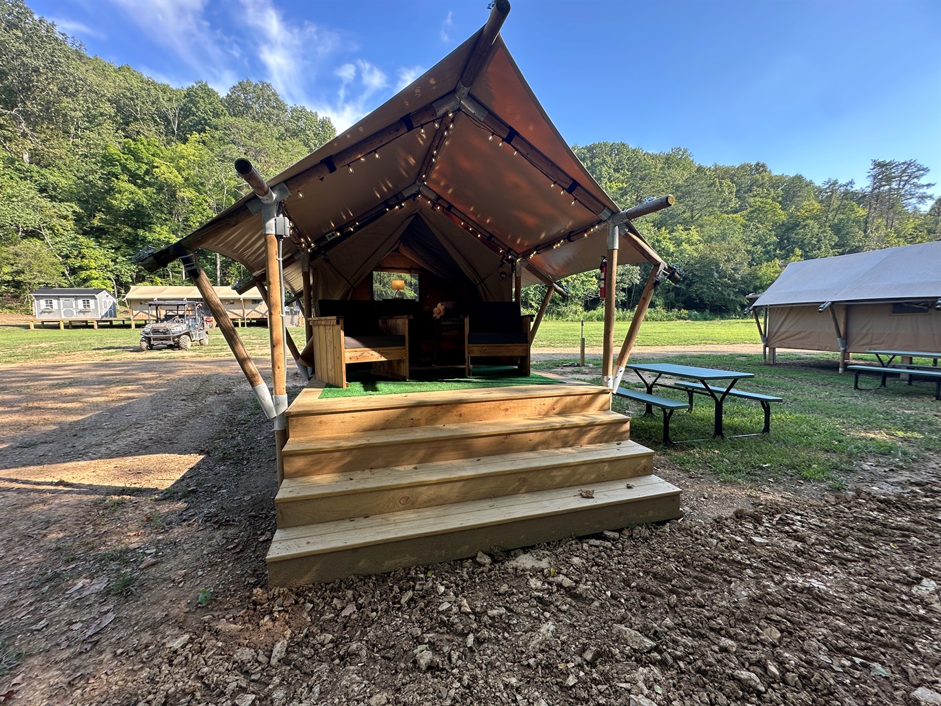 Book Leo today for a perfect weekend getaway!