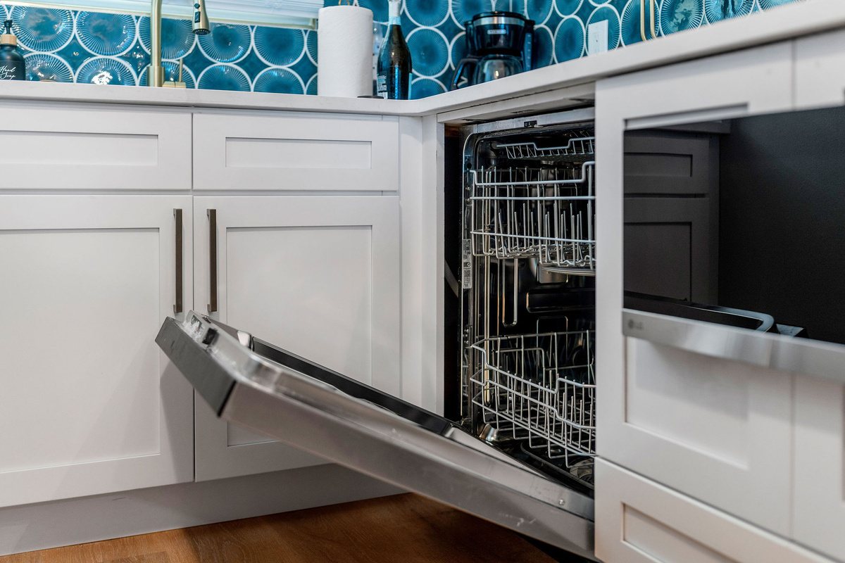 Brand new dishwasher and microwave make dishes easy. We supply hand and dish soap right by the deep brass sink, giving you one less thing to worry about packing.