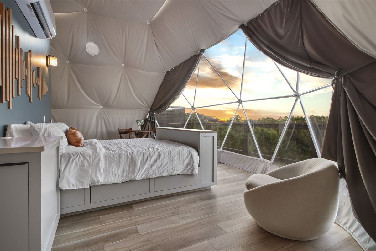 Enjoy wide-open views by day and cozy seclusion at night with full-coverage curtains.