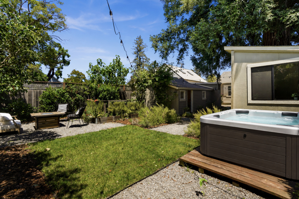 Soak in the hot tub after a day exploring Wine Country