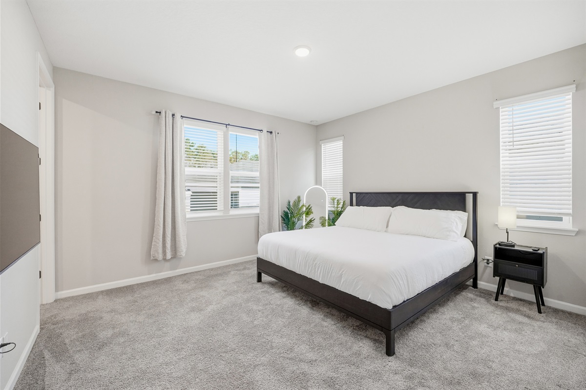 Large king bed in the master suite.