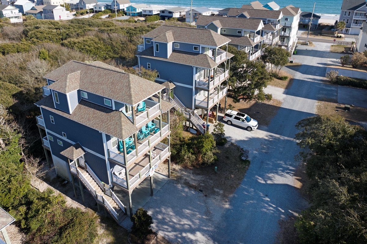 Just a quick walk down the lane to the private community beach access