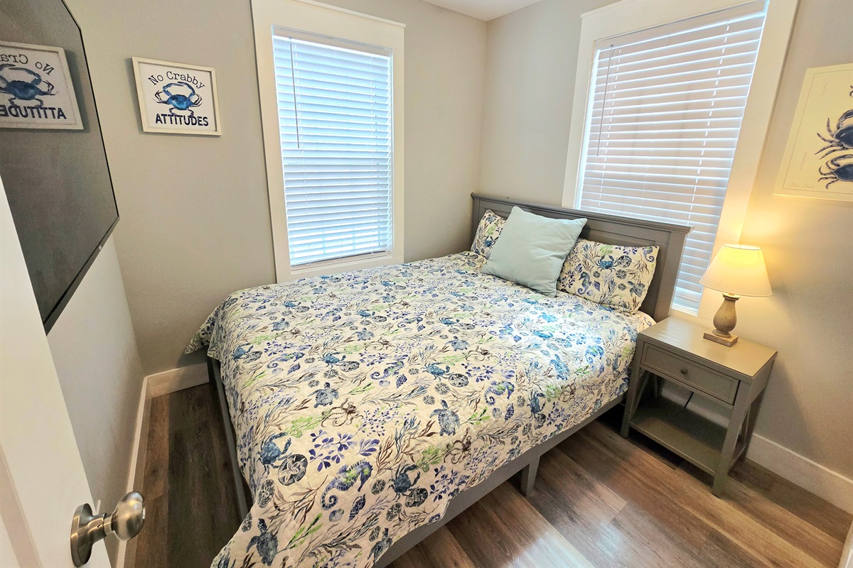 Bedroom 4 - Queen Bed