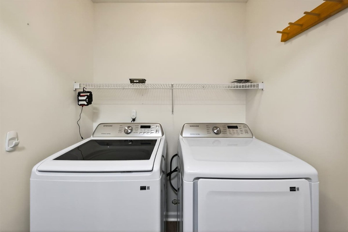Laundry room with Washer/Dryer for long stays