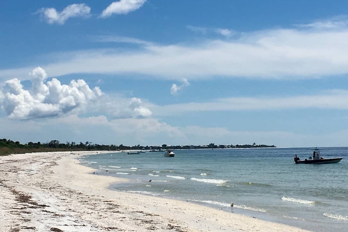 Cayo Costa – a pristine island paradise only reachable by boat or kayak, off the coast of North Fort Myers