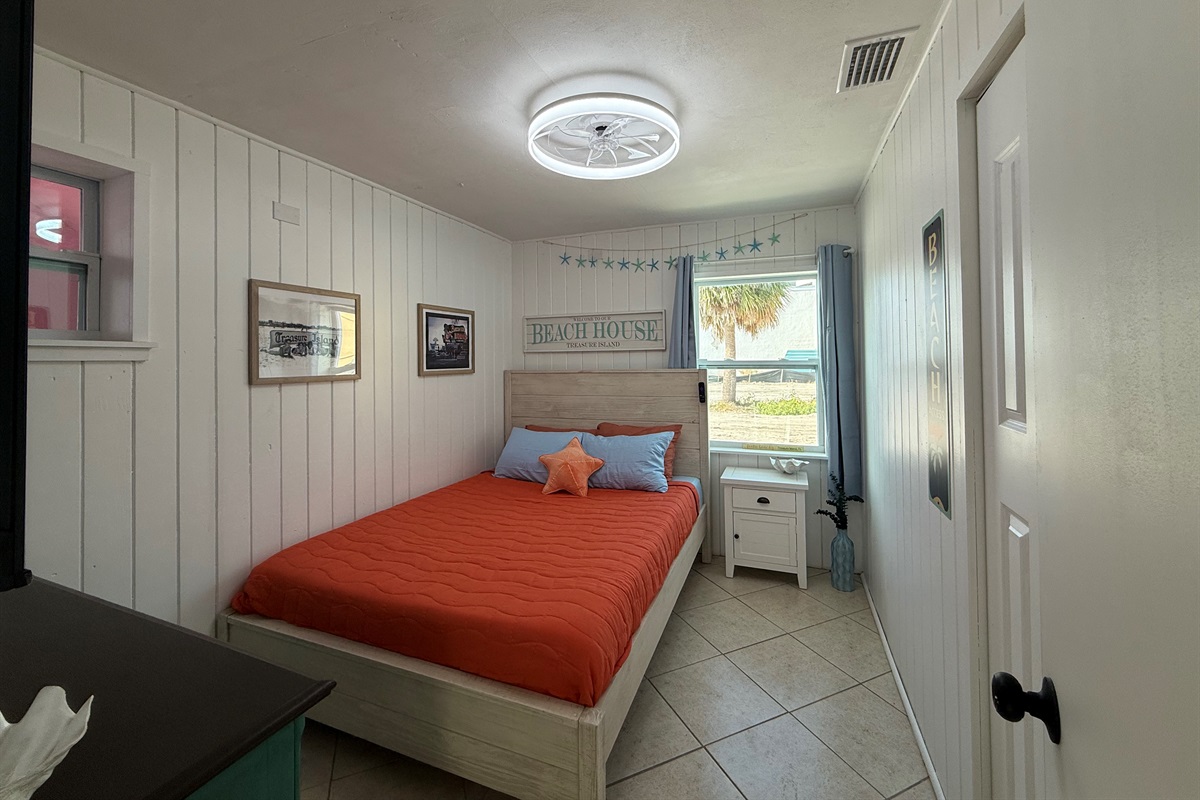 Bedroom #2 with Queen Bed