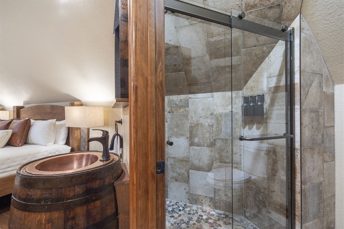 Full bath in king bedroom #5