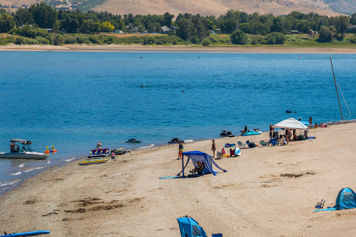 Spend sunny days swimming, relaxing, or launching your favorite watercraft at Pineview Reservoir.