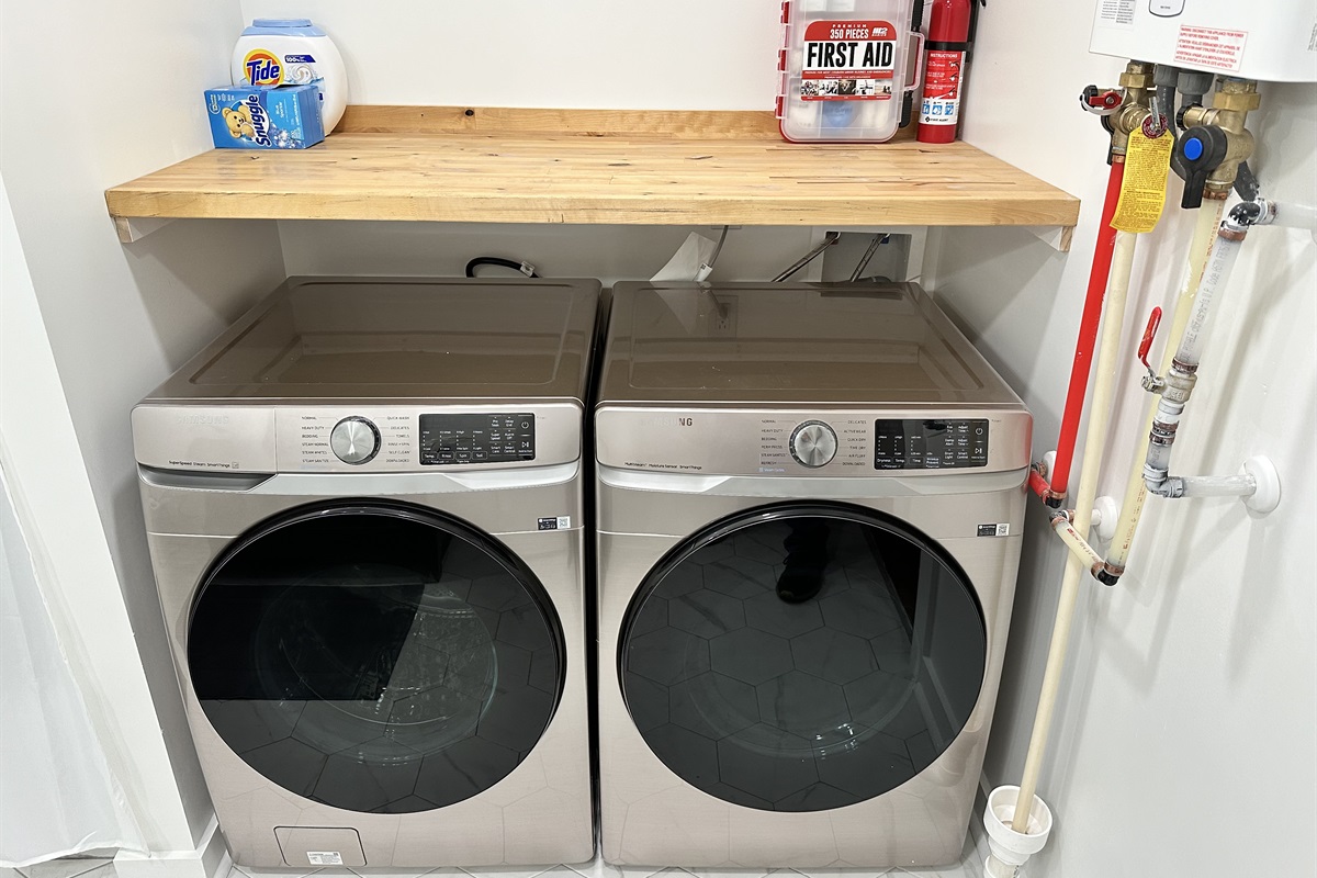 Washer and dryer 