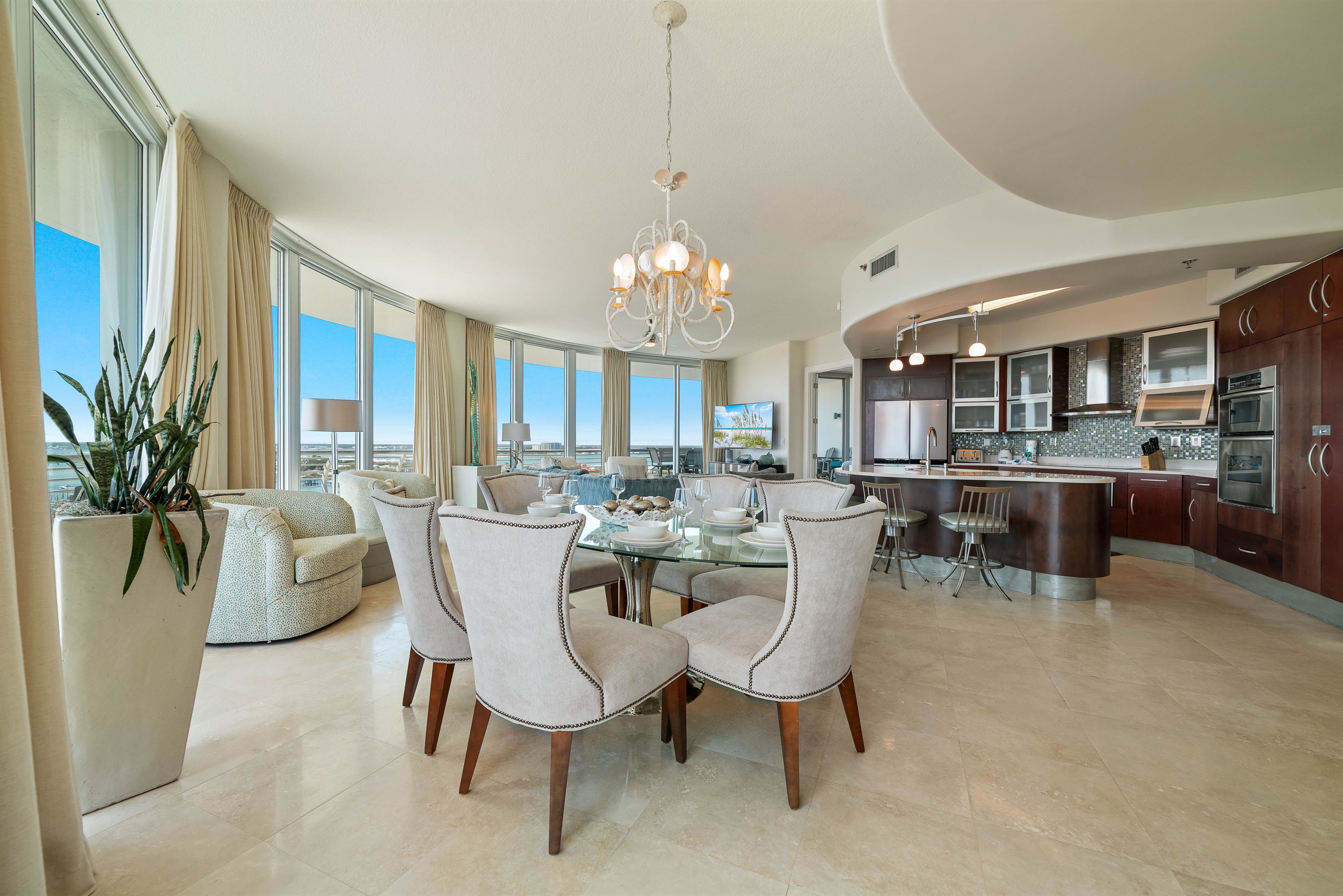 Gather, eat, and make memories. Our spacious dining area and adjacent breakfast bar provide plenty of room for guests to enjoy meals and conversations, creating the perfect setting for your vacation.