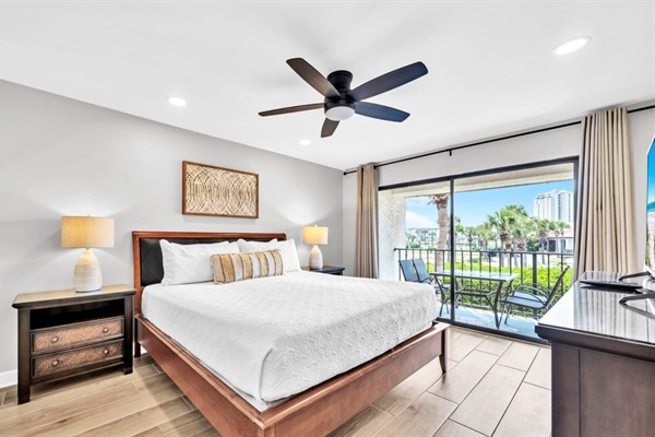 Master Bedroom, smart TV, balcony