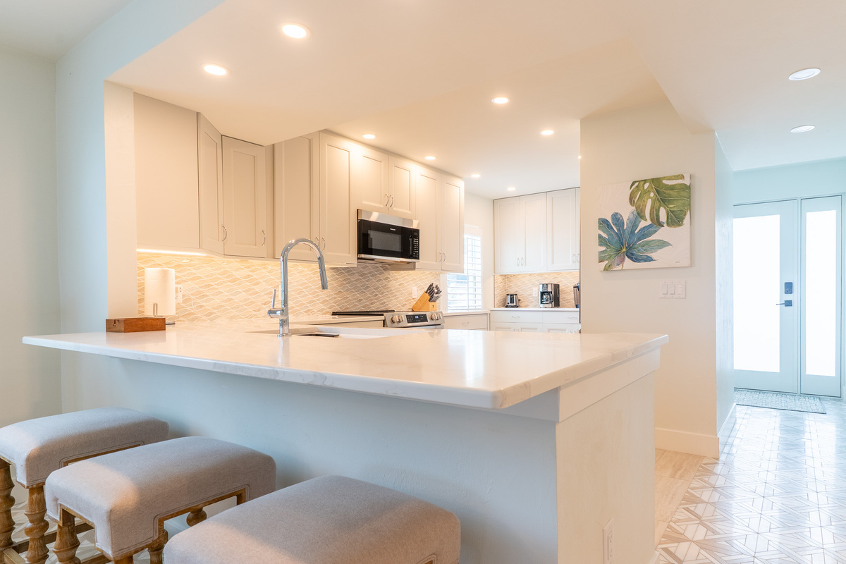 Kitchen Island Seating