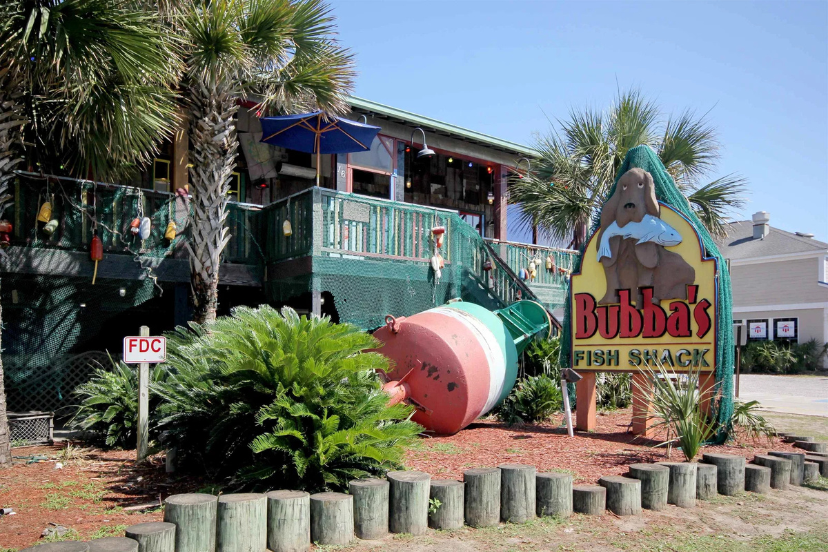 Local dining nearby
