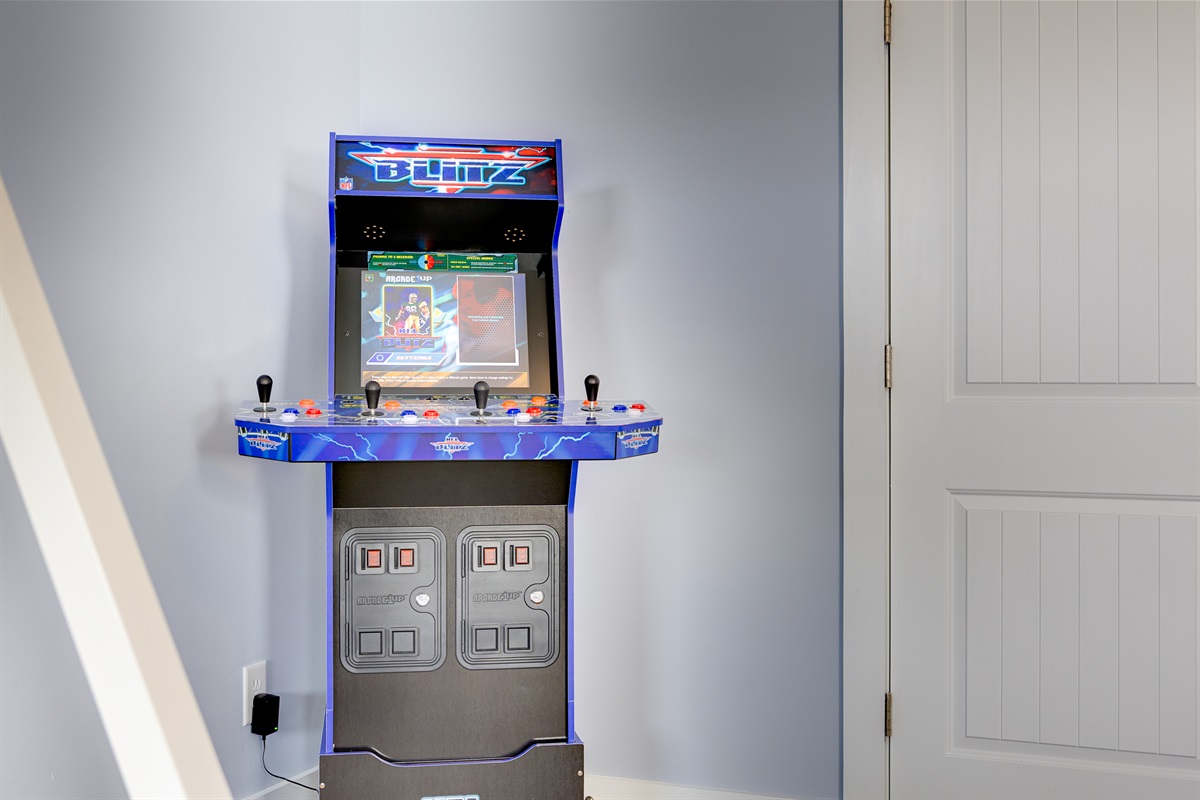 NFL Blitz Arcade game!