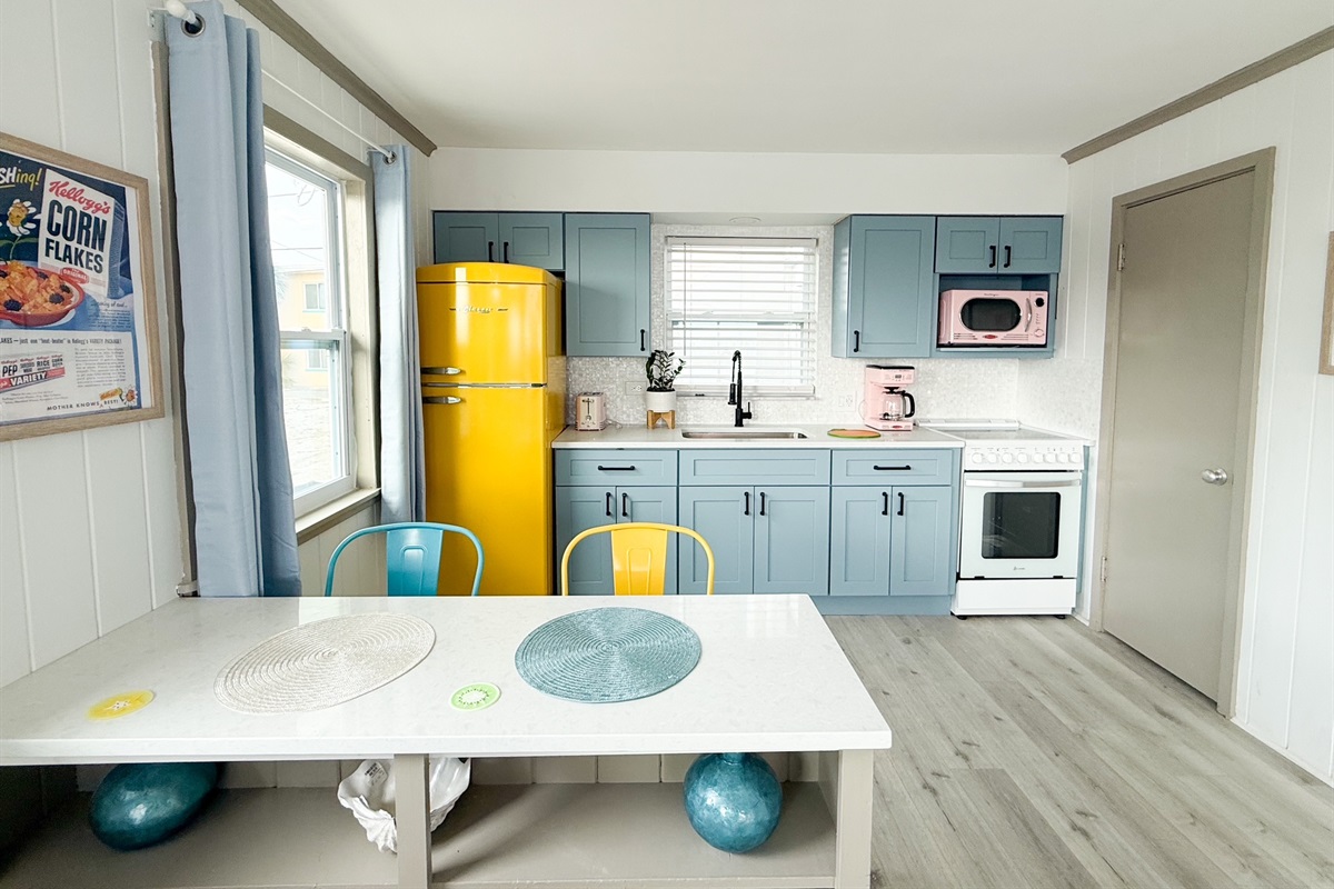 Breakfast Bar and Colorful Kitchen