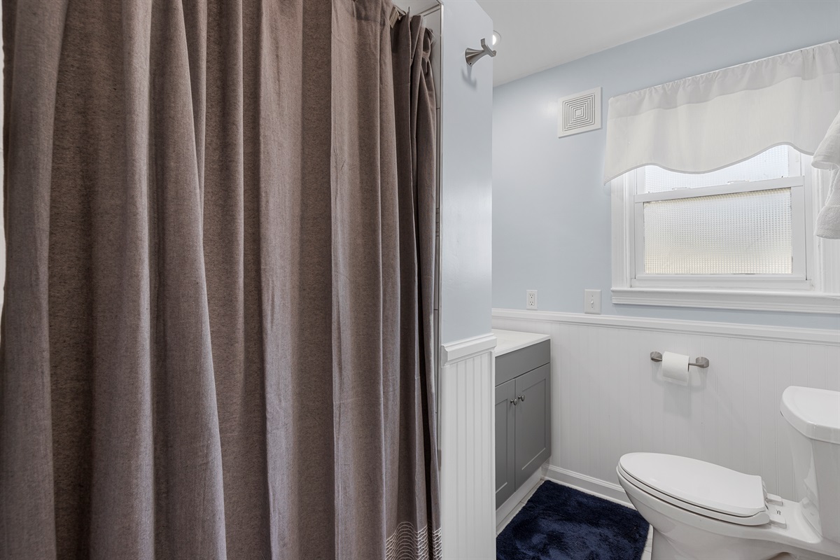 Main Bathroom