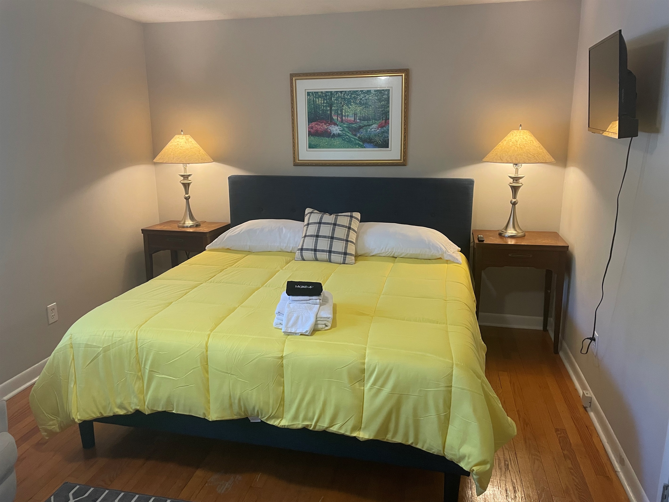 Primary suites with king beds, Smart TVs, and ensuite baths for privacy and comfort.