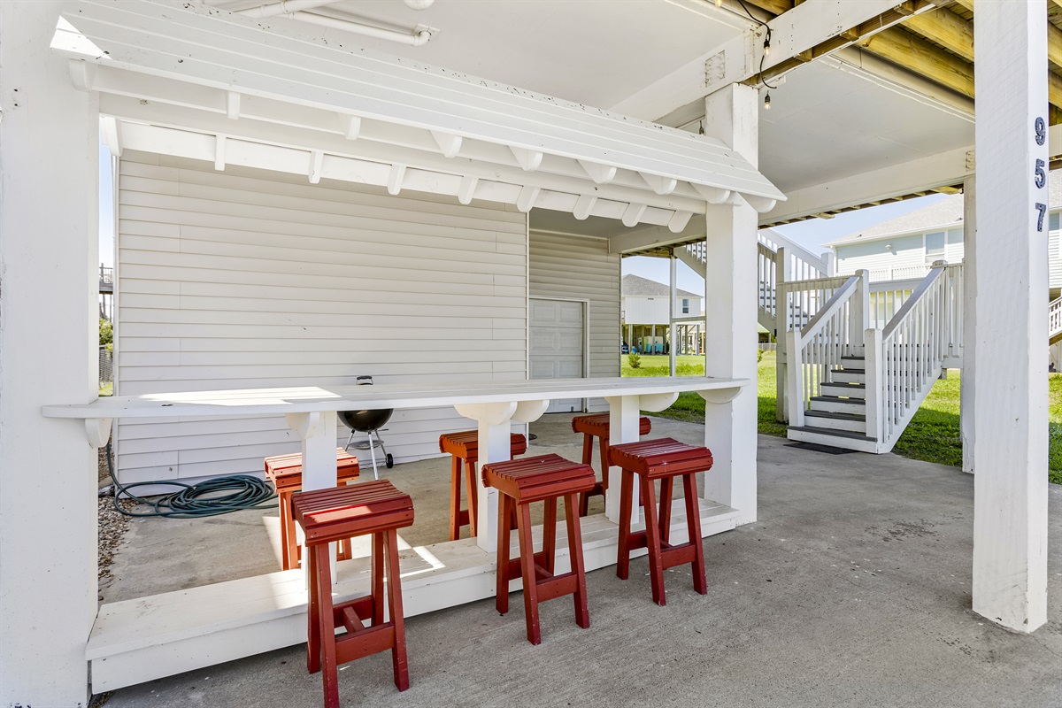 Tiki Bar