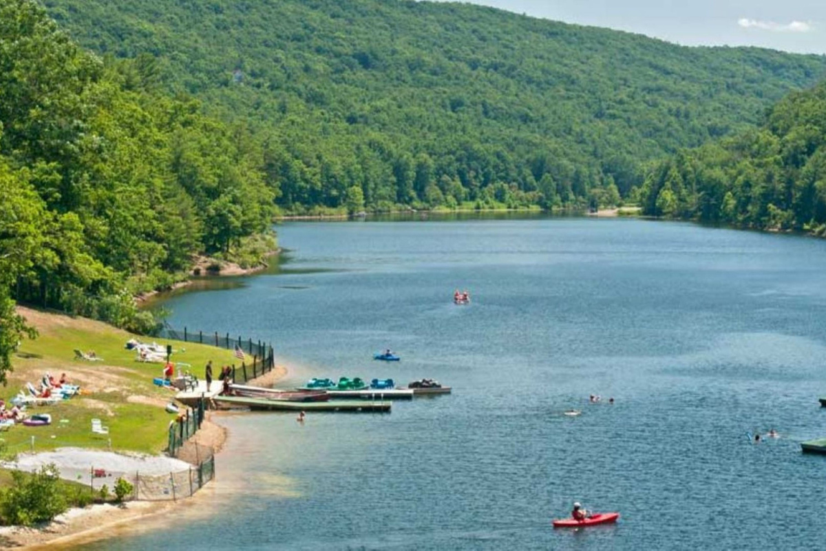 Hike or canoe around Lake Laura a short distance away
