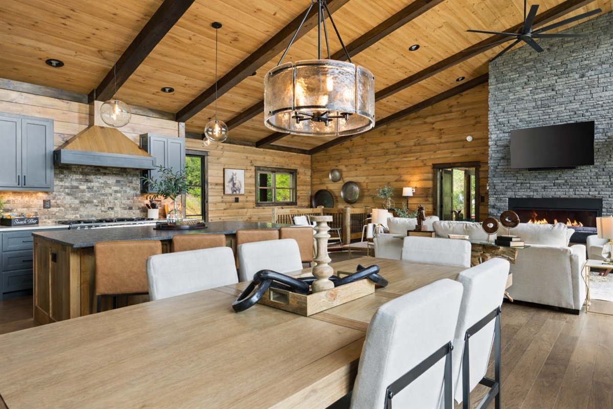 From bulbs to beams, beauty lives in the details.