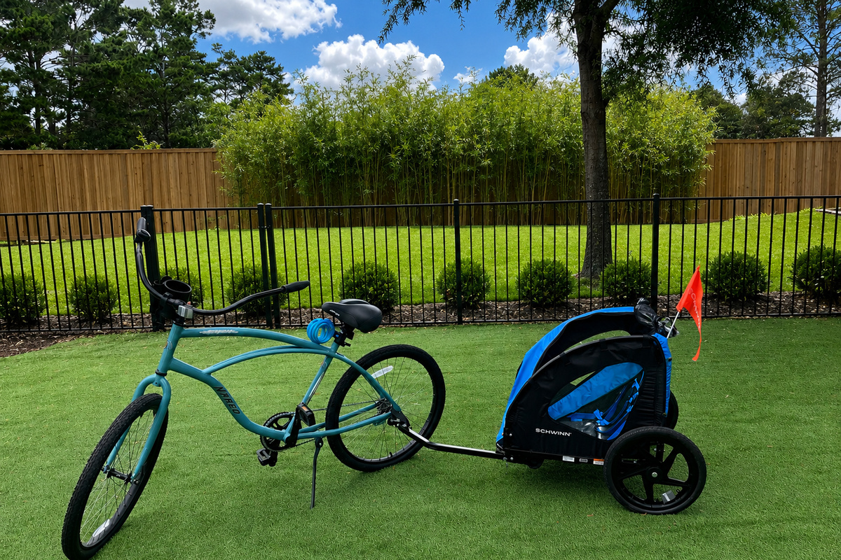 🚲 Complimentary beach cruisers and a child bike trailer make exploring Inlet Beach easy for the whole family.