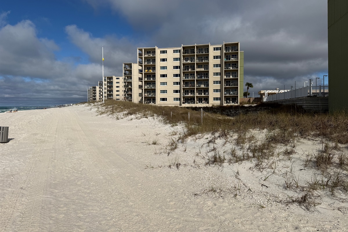 Pinnacle Port Beach Resort