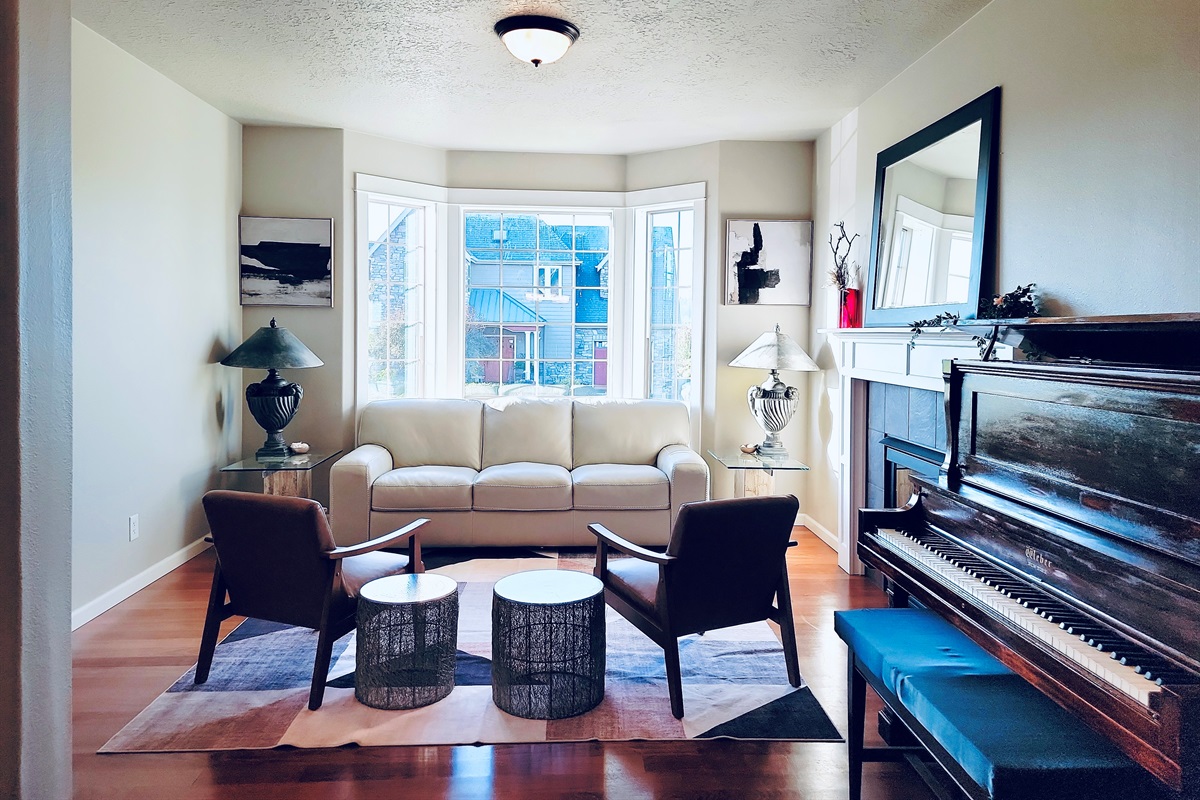 Living room 1