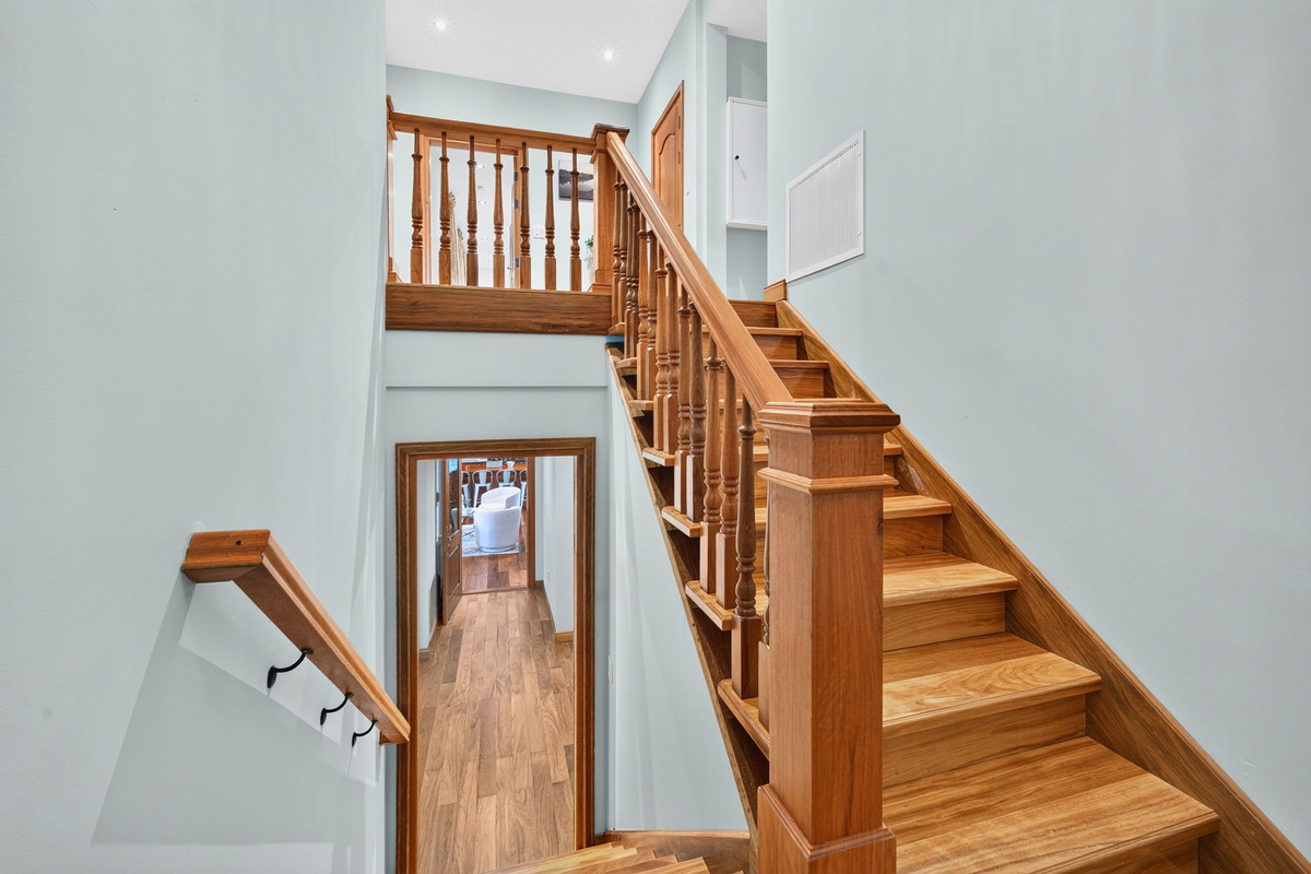 Stairwell | Rosewood Retreat | 2605 Palm Blvd, Isle of Palms, SC | IOP Escapes