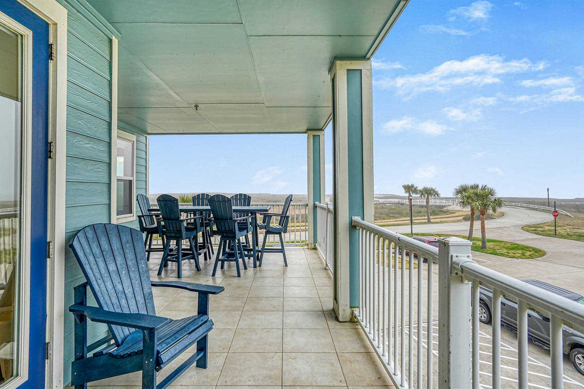 0a48edf70f4141d5a6c4527ec9135b27 Large | Beachhouse | Texas | TX | Vacation Homes | Galveston | Crystal Beach | Kokomo | Breezy Days | Beachfront Elegance | Sunrise Serenity | Southern Sands Property Management, LLC