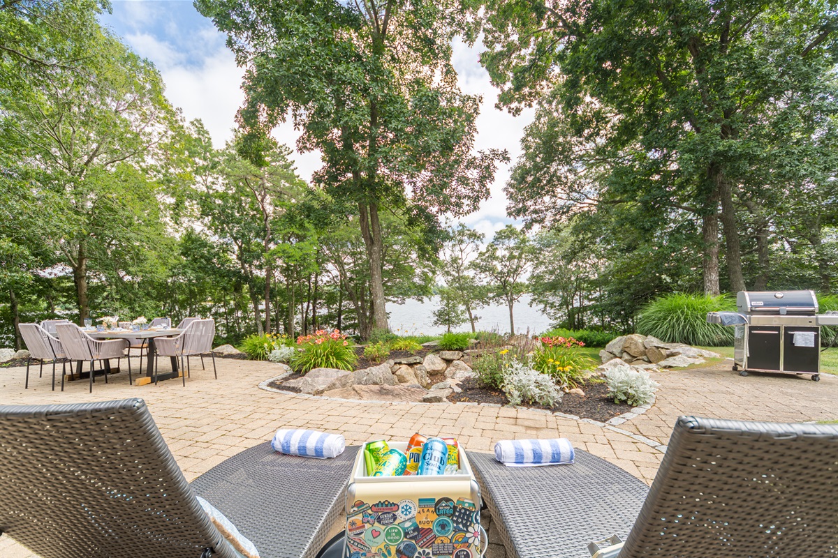 Lakeside dining with a built-in view—grill, eat, and relax just steps from the water.