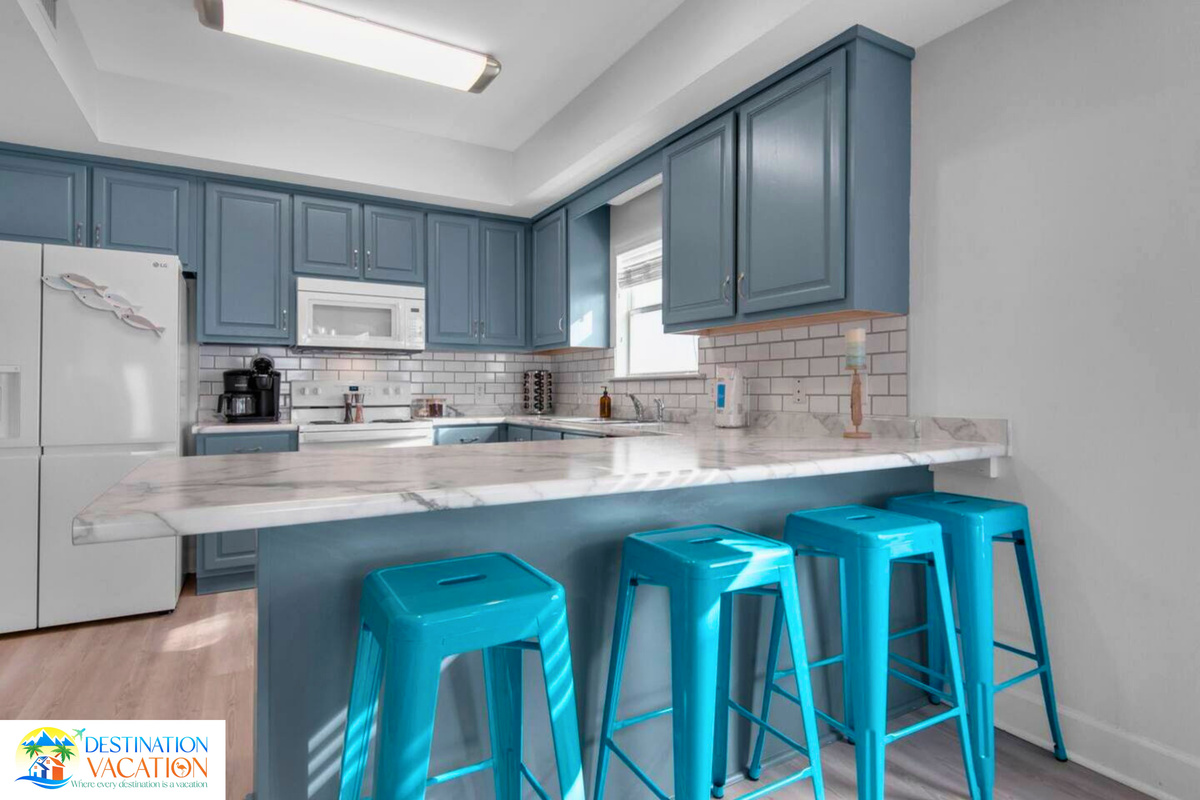 A welcoming kitchen made for shared meals.