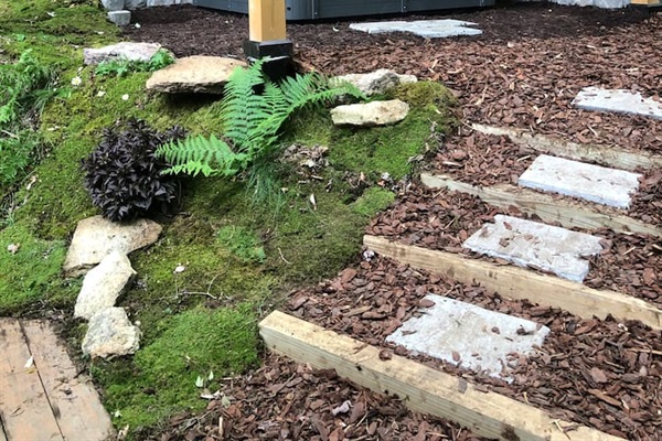 Hot Tub is located just a few steps from the entryway porch!