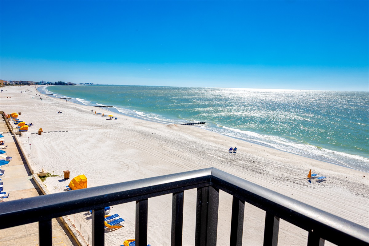 Balcony views!