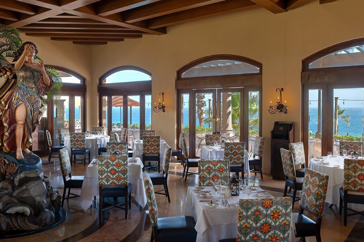Dining at Pueblo Bonito Sunset while staying at Montecristo, Vacation Travel Exclusives