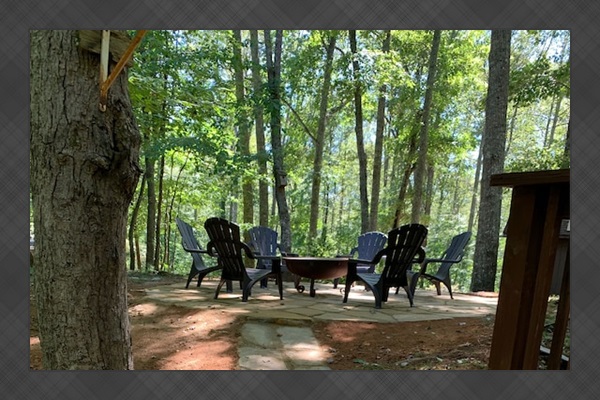 Private fire pit oasis!