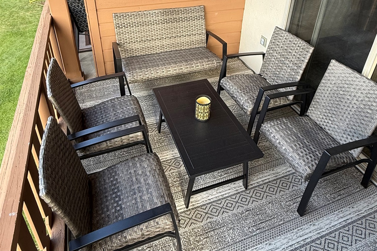 Enjoy the balcony