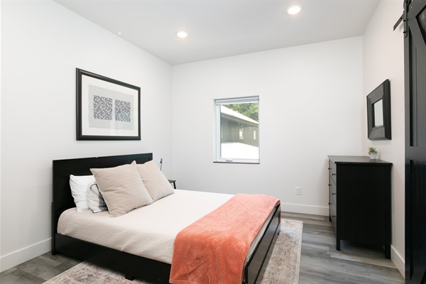 Wing #1 Queen Room #1