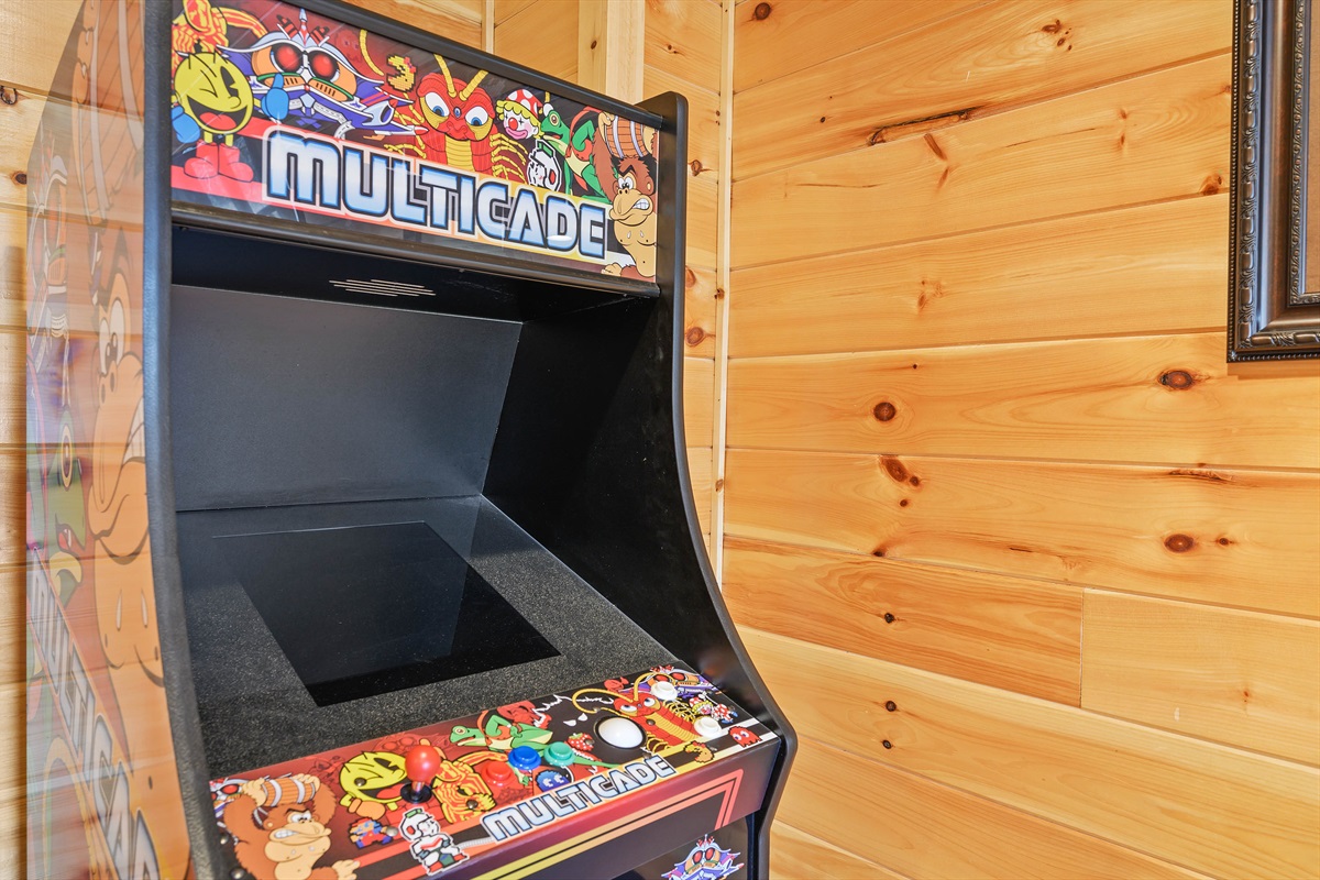 Free play multi-cade arcade game