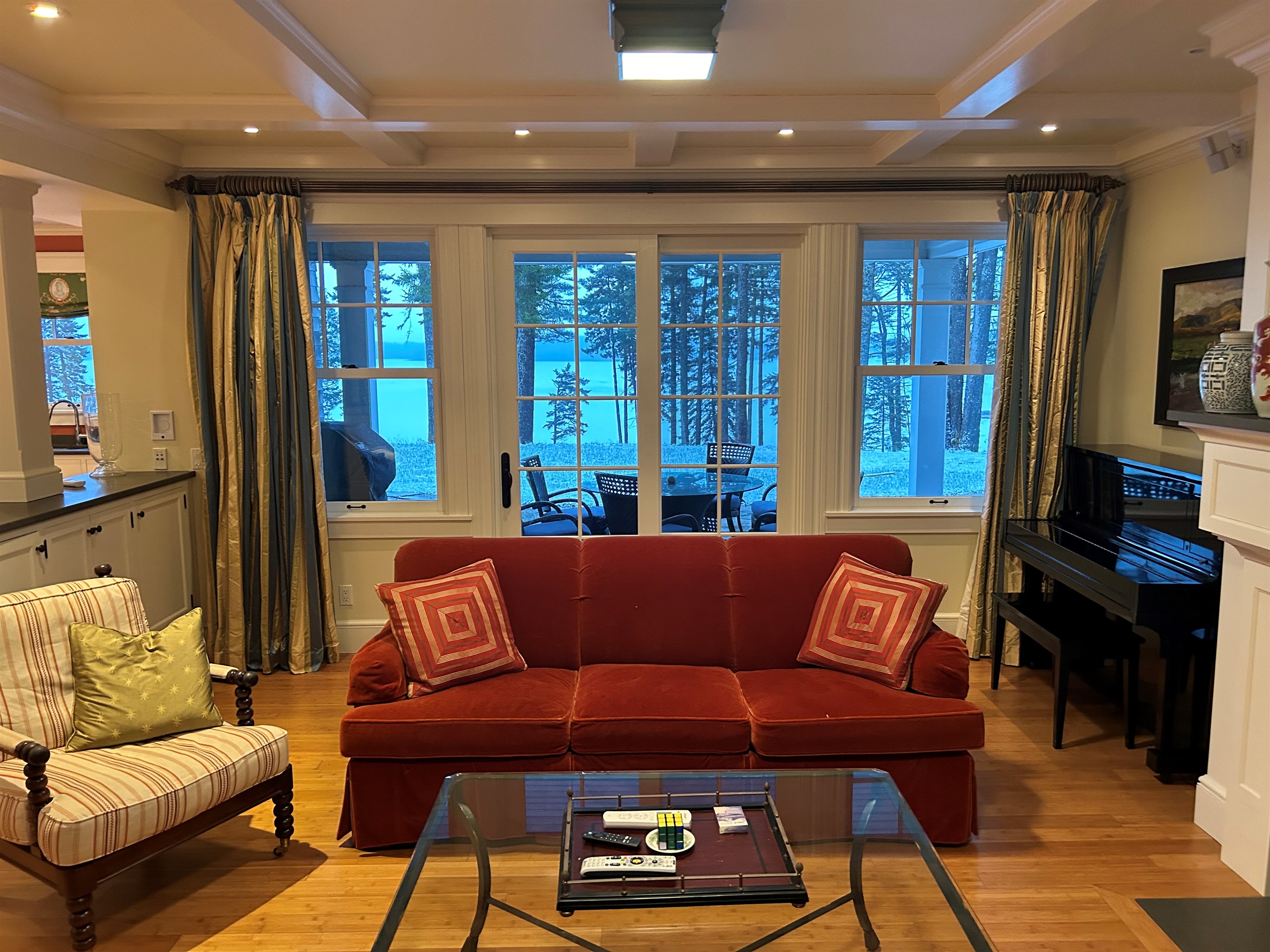 Living Room - Propane Fireplace, Steinway Piano 