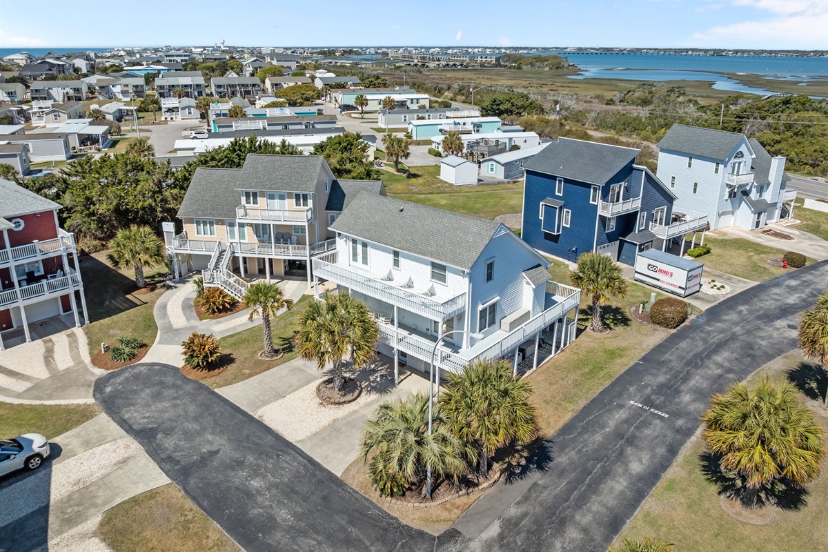 Aerial view of the neighborhood showing close proximity to the beach and sound side