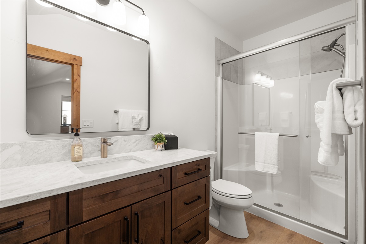 Main floor bedroom ensuite