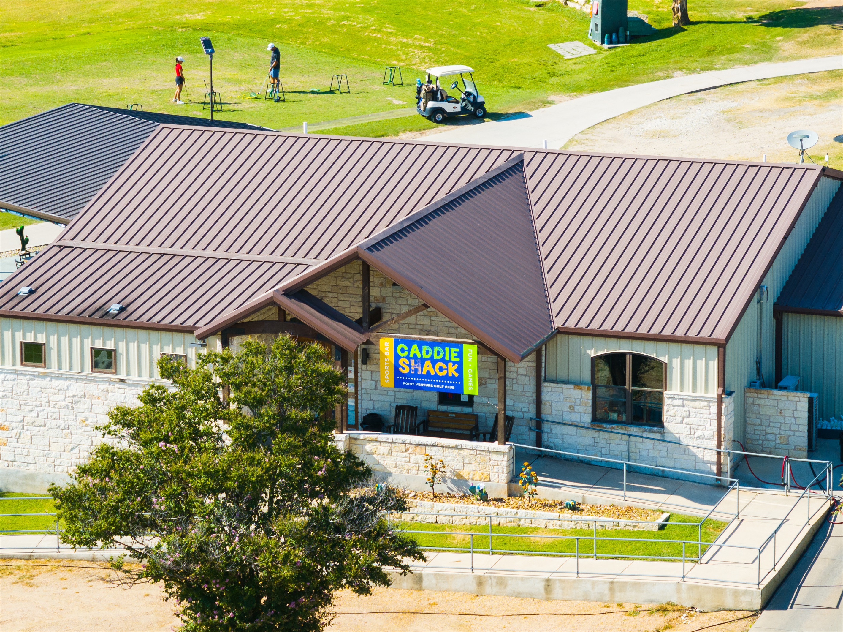 Family-friendly sports bar located at the Point Venture Golf Course. Enjoy the driving range, 9-hole course, and live music on weekends.