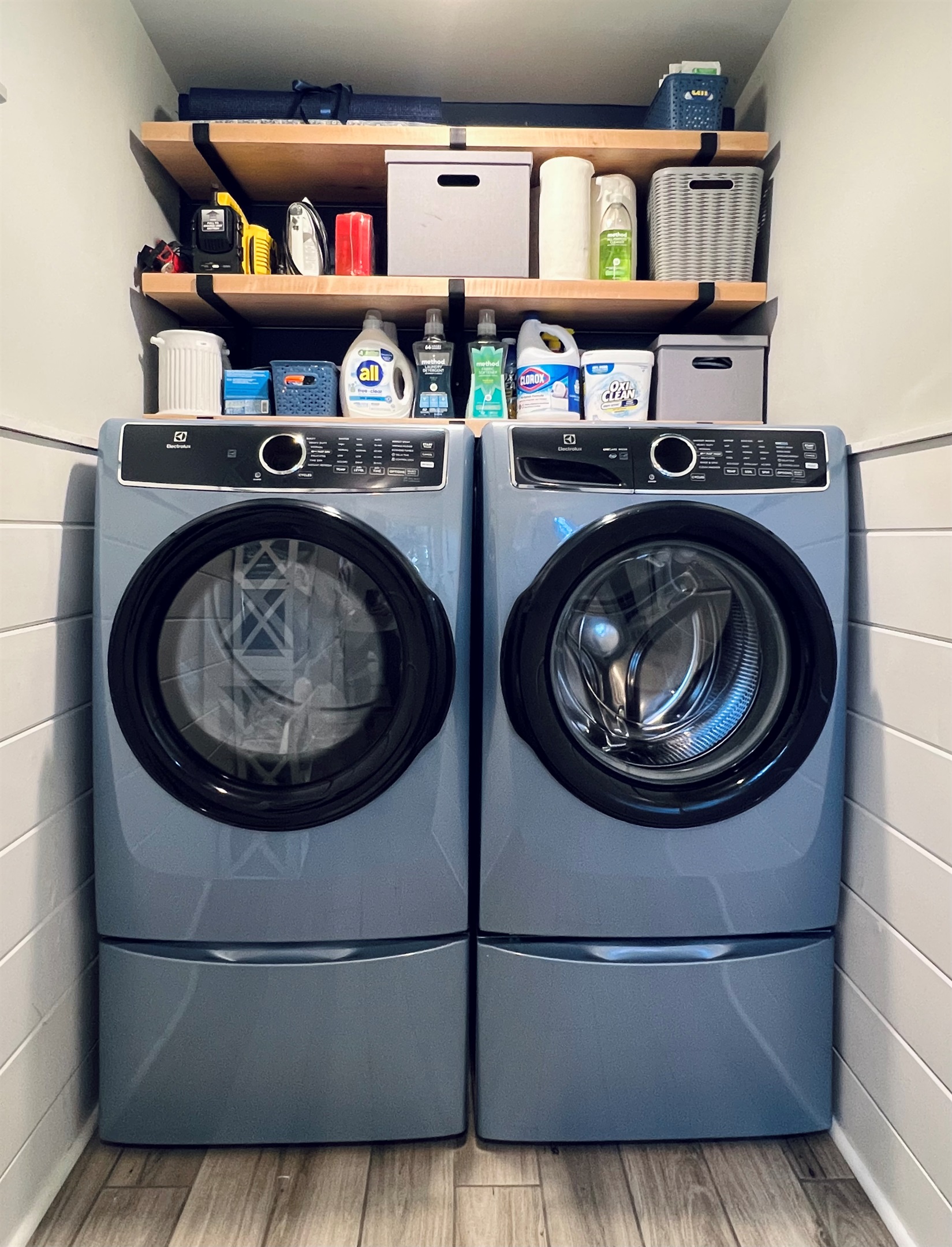 LAUNDRY ROOM - ELECTROLUX WASHER & DRYER (pro photos coming soon)